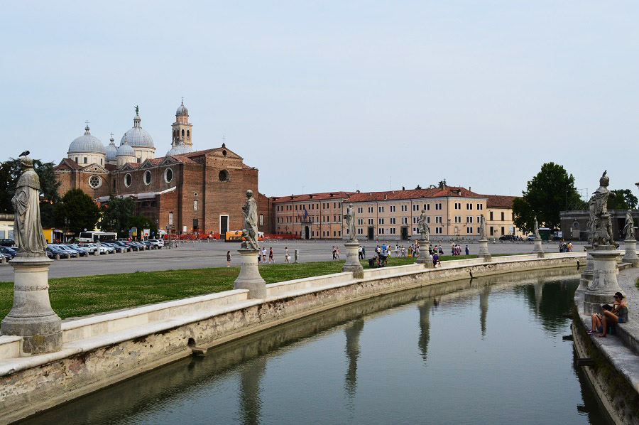 Abbazia di Santa Giustina from Prato della Valle