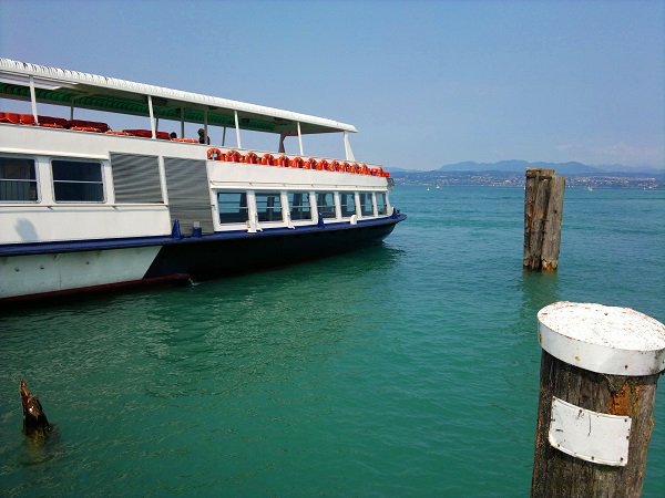 boat trip in lake garda