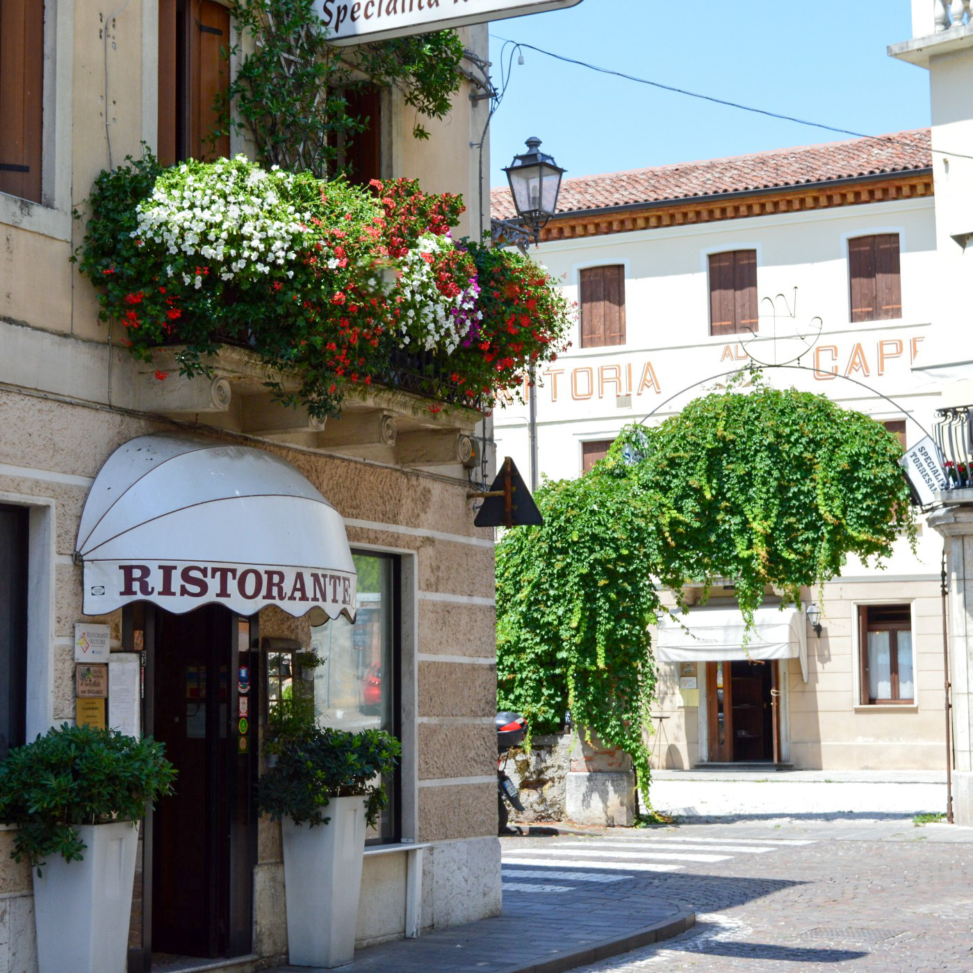 Flower boxes in Breganze Flower boxes in Breganze