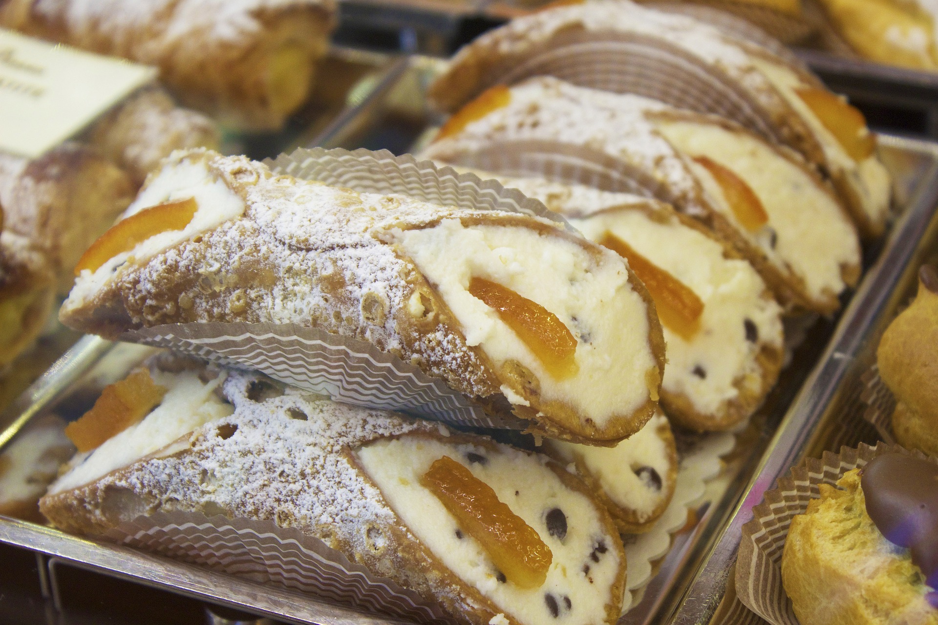 Authentic Sicilian Cannoli
