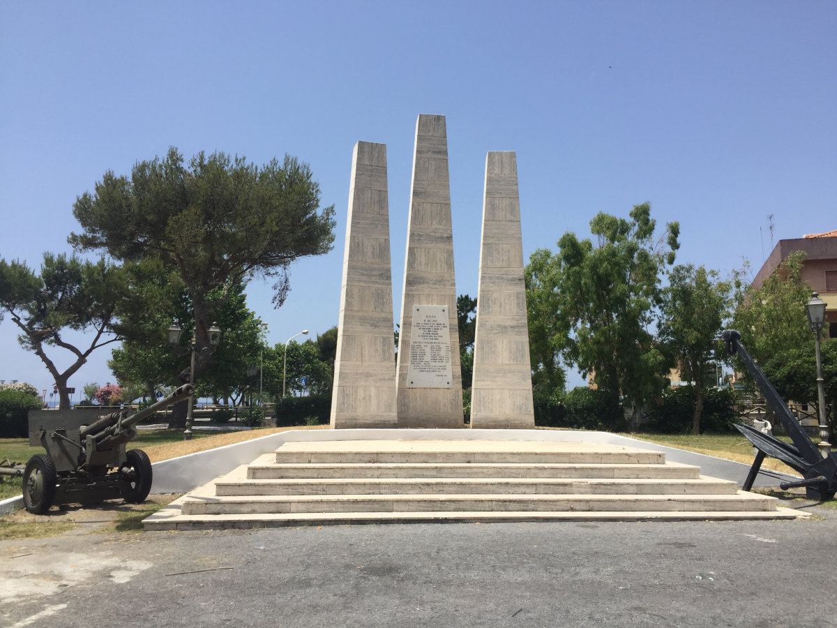 War memorial in Italy