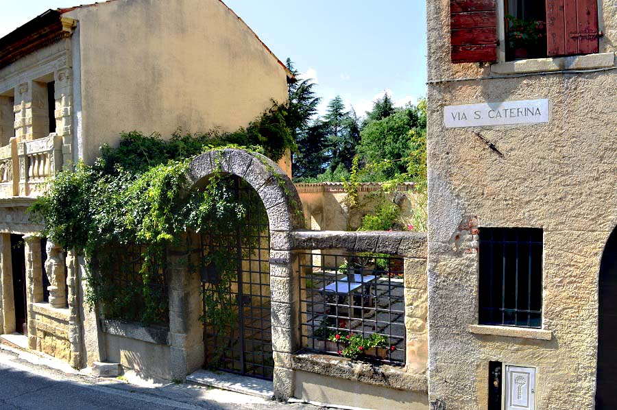 Longobard House & Garden