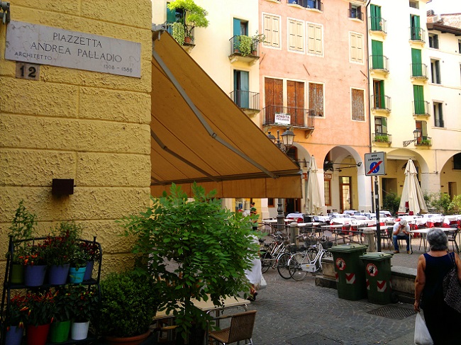 Piazzetta Andrea Palladio Vicenza