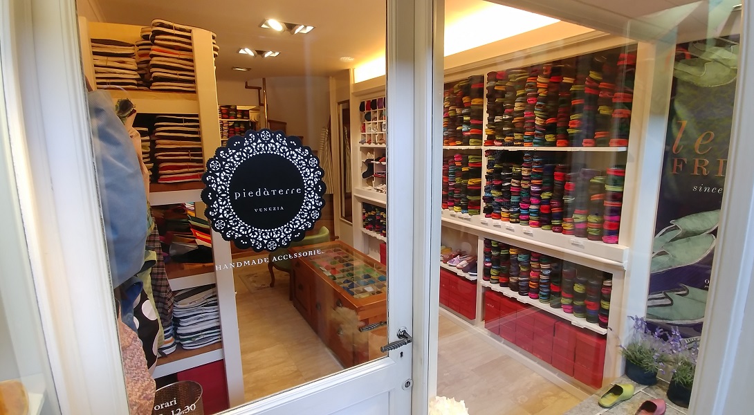 Venetian Slipper Store