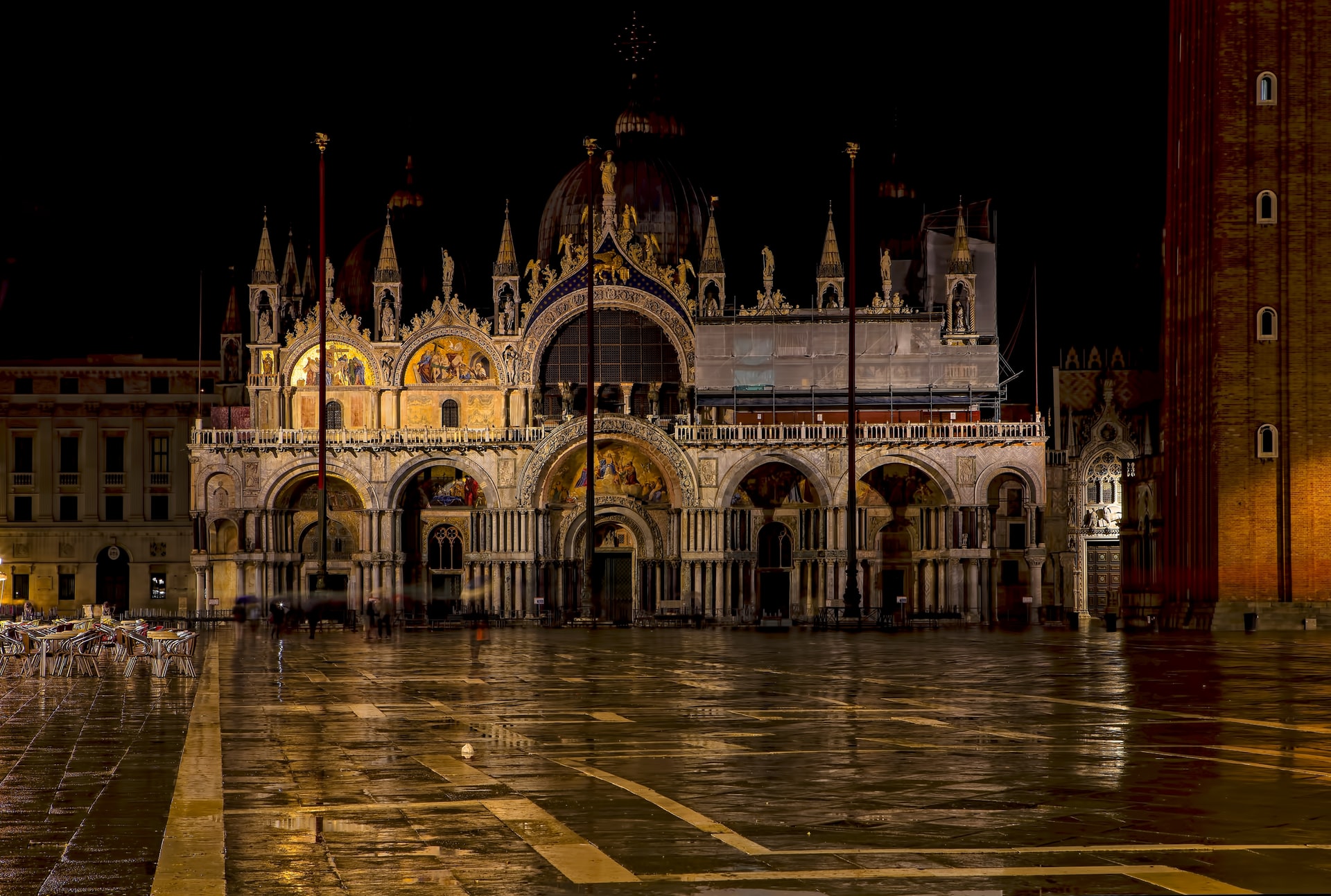 St Mark's Basilica at night