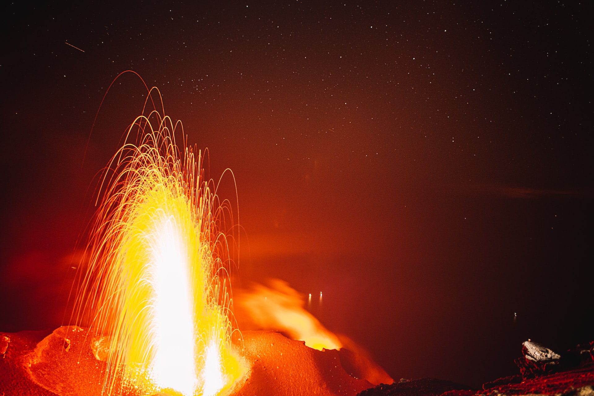Discover the volcano risk in Italy and get the facts you need to know before you travel there. We answer your questions and reveal the implications for tourists