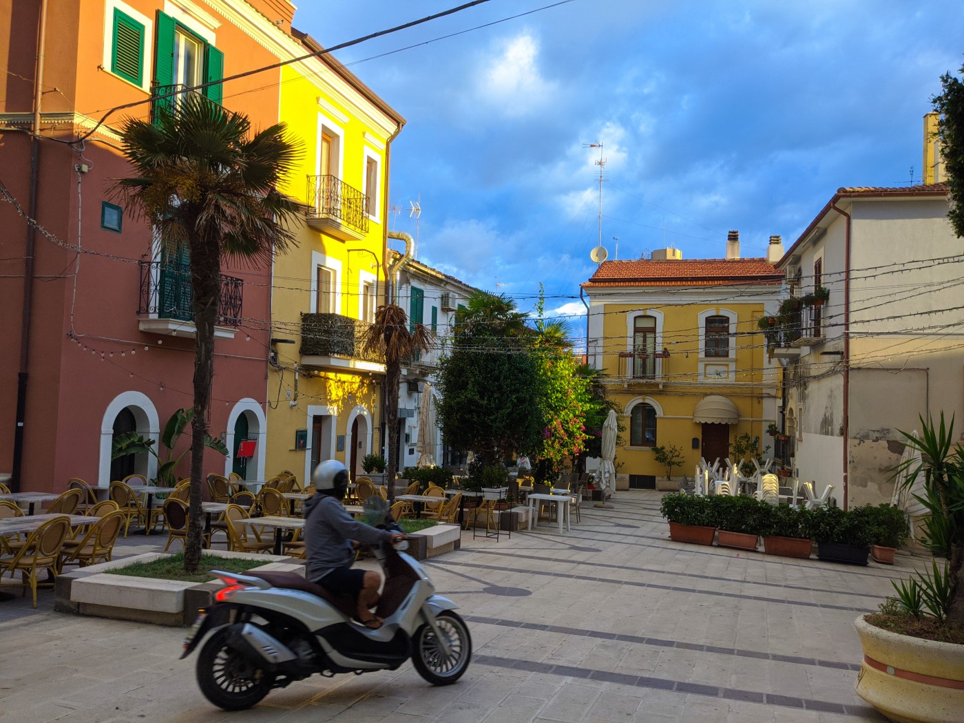 vespa in Termoli old town