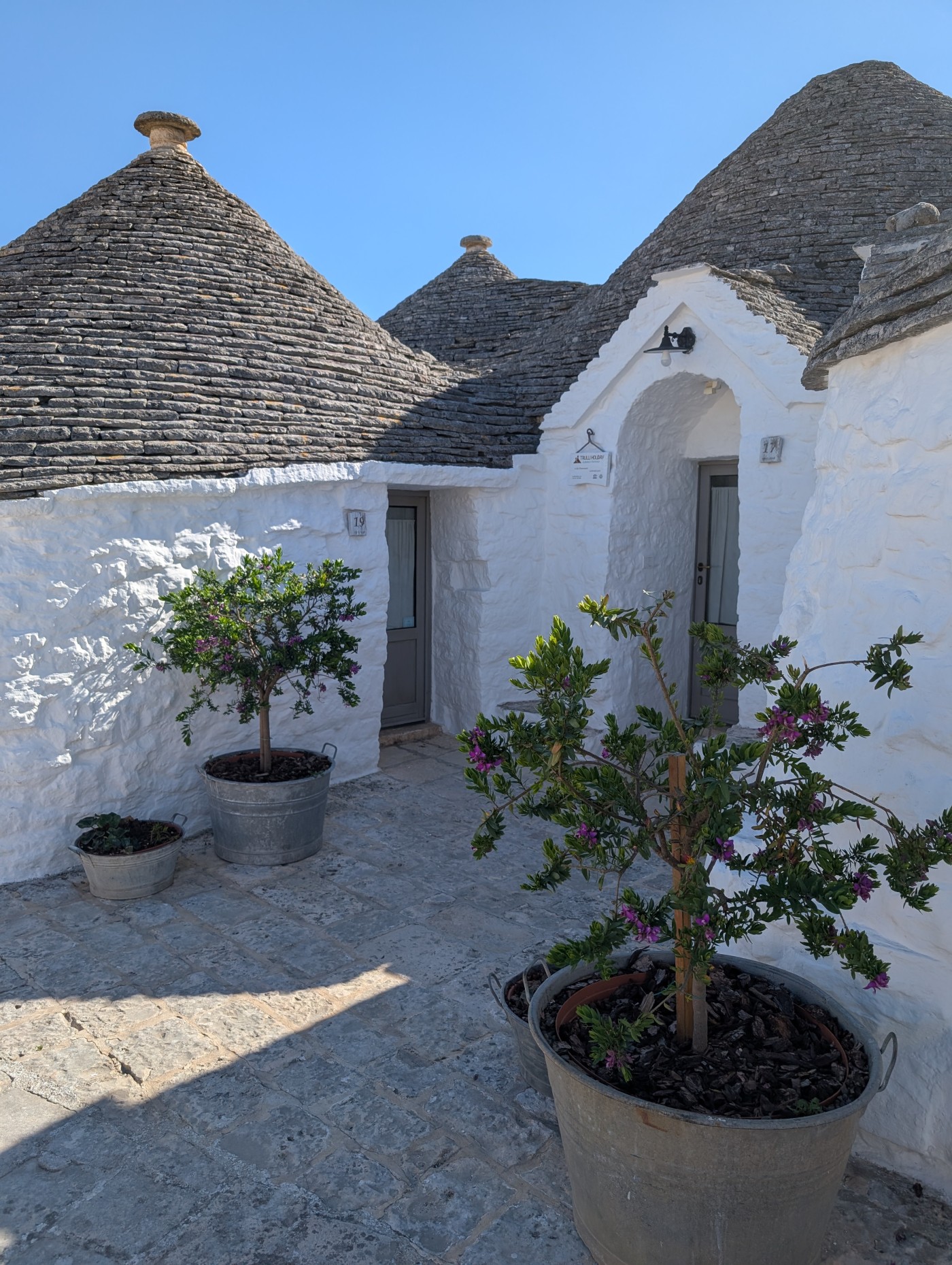 Trulli Hotel in Alberobello Trulli Hotel in Alberobello