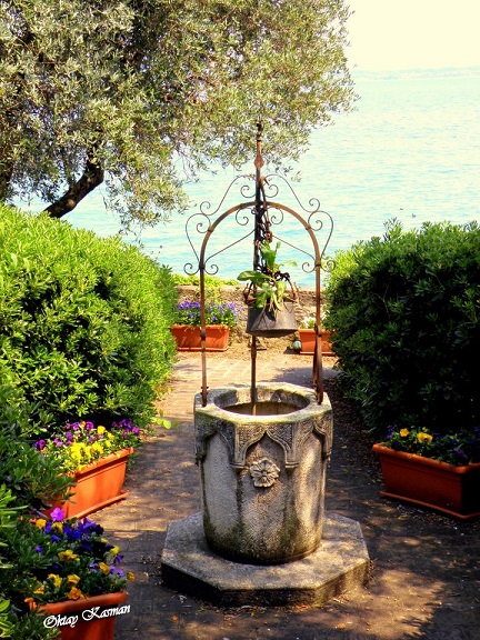 Sirmione well