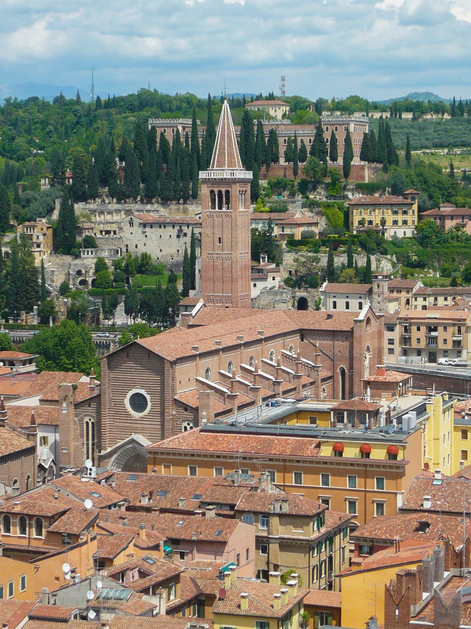 Santa Anastasia Basilica in Verona