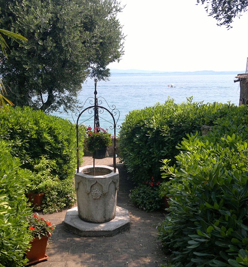 Well Sirmione Veneto Italy